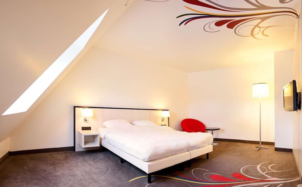 Hotel Park Inn By Radisson Brussels Midi Luaran gambar